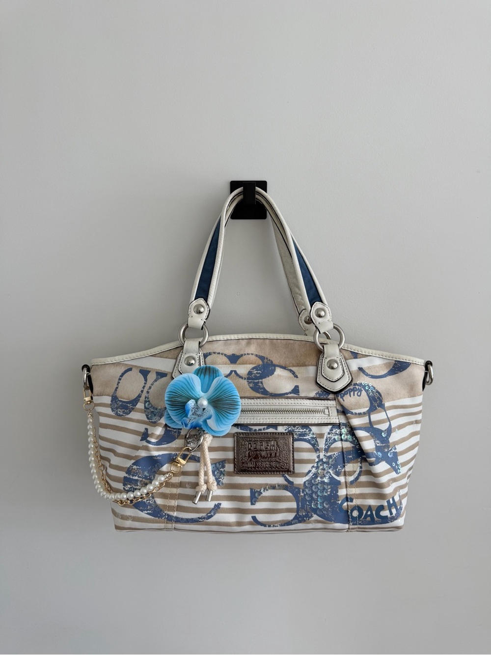 vintage Coach Poppy Striped Sequin Shoulder Tote Bag